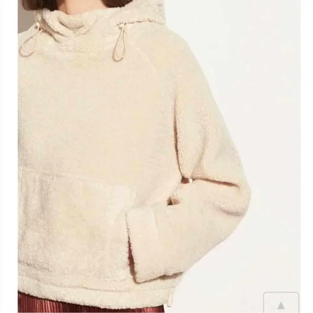 Vince $425 Cream Sherpa Oversized Hooded Pullover Jacket - Picture 4 of 10